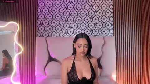 Snapshot of beella_tay1 chatting on February 22, 2026, 12:15 pm BELLA online show from February 22, 2026, 12:15 pm