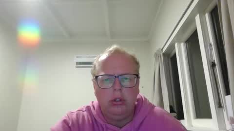 Snapshot of beentomars chatting on March 26, 2026, 4:12 pm beentomars online show from March 26, 2026, 4:12 pm