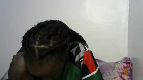 beeswee online show from January 15, 2025, 9:02 am