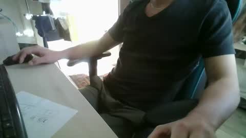 Snapshot of bel7ebite chatting on January 22, 2025, 12:27 pm bel7ebite online show from January 22, 2025, 12:27 pm