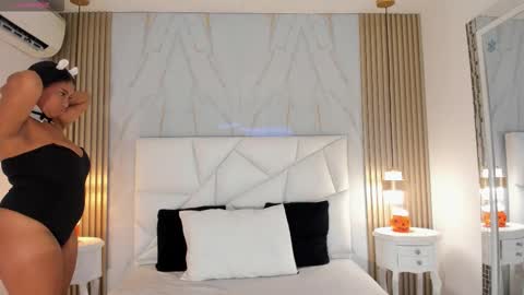 Bela online show from October 10, 2025, 5:28 am