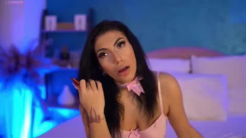 Snapshot of belajonnes chatting on February 9, 2026, 8:35 pm BellaJonnes online show from February 9, 2026, 8:35 pm