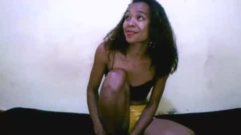 Snapshot of bella193999 chatting on December 4, 2024, 5:11 pm bella193999 online show from December 4, 2024, 5:11 pm