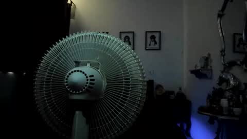 Snapshot of bella_38 chatting on October 12, 2025, 8:08 pm isabella online show from October 12, 2025, 8:08 pm