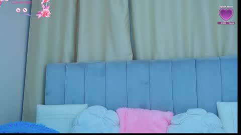 Bella online show from October 7, 2025, 6:43 am