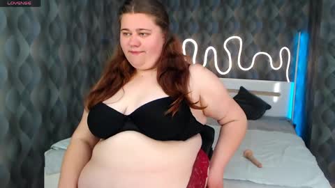 Snapshot of bella_blvack chatting on May 2, 2026, 5:56 am bella_blvack online show from May 2, 2026, 5:56 am