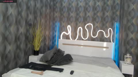 Snapshot of bella_blvack chatting on June 3, 2026, 2:33 pm bella_blvack online show from June 3, 2026, 2:33 pm
