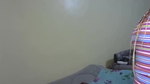 bella_c8 online show from May 8, 2026, 2:22 pm