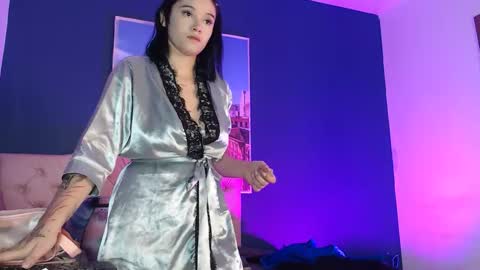 Snapshot of bella_lr chatting on May 19, 2026, 12:16 am Valentina online show from May 19, 2026, 12:16 am