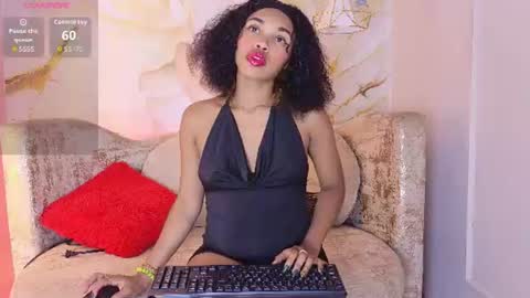 Snapshot of bella_moonlight_cr chatting on June 20, 2026, 3:53 am BELLA online show from June 20, 2026, 3:53 am