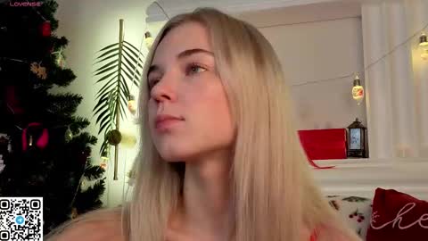 Bella online show from December 22, 2025, 12:51 am