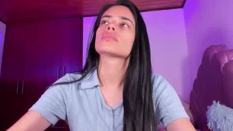 Snapshot of bella_sun_ chatting on February 9, 2026, 3:54 am Valeria Model Independent online show from February 9, 2026, 3:54 am