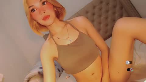 Bella online show from January 25, 2025, 2:47 am