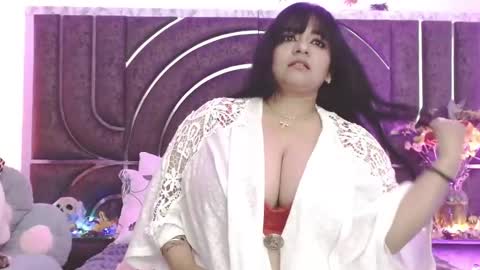 Snapshot of bella_taylor_a chatting on October 15, 2025, 3:17 am  Bella Taylore  online show from October 15, 2025, 3:17 am
