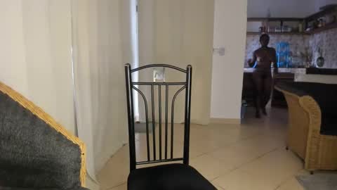 Bella sweetpea online show from February 19, 2025, 4:55 am