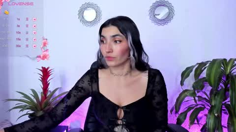 Bella online show from March 8, 2025, 2:01 am