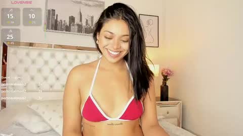 Snapshot of bellaa__jones chatting on May 5, 2026, 11:40 am Bella online show from May 5, 2026, 11:40 am