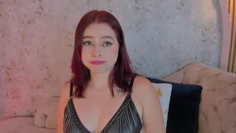 Snapshot of bellaa_swant chatting on October 1, 2025, 8:04 pm Cris online show from October 1, 2025, 8:04 pm