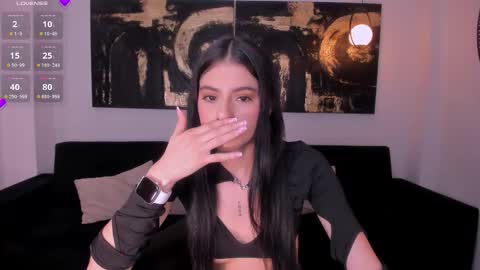 Snapshot of bellaconnor_ chatting on February 4, 2026, 4:51 am Bella online show from February 4, 2026, 4:51 am