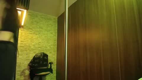 Snapshot of belladona_trix chatting on January 31, 2026, 7:11 pm belladona_trix online show from January 31, 2026, 7:11 pm