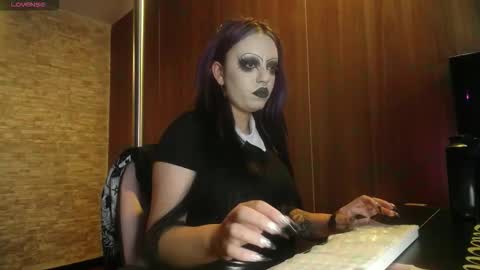 Snapshot of belladona_trix chatting on February 3, 2026, 7:08 pm belladona_trix online show from February 3, 2026, 7:08 pm