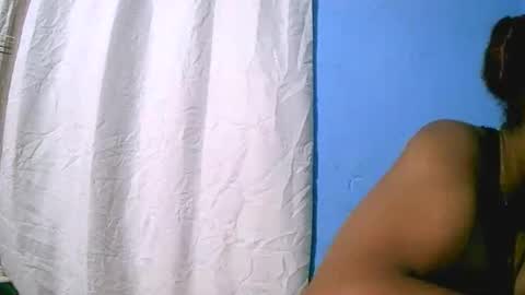 Snapshot of bellaena chatting on November 10, 2025, 2:43 am bellaena online show from November 10, 2025, 2:43 am