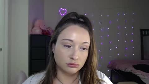 Bella Monroe online show from January 17, 2025, 4:49 am