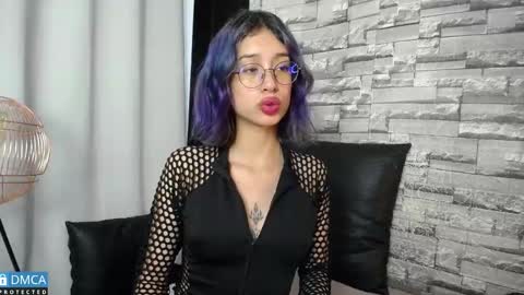   online show from February 22, 2025, 4:19 pm