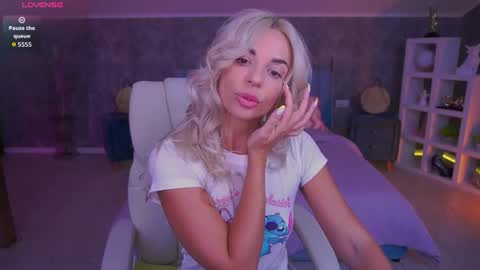 Bella online show from August 1, 2026, 3:11 pm