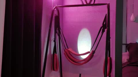 Bellaskeykeeper online show from March 20, 2026, 7:13 am