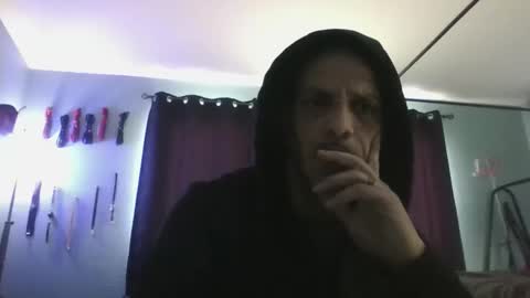 Bellaskeykeeper online show from March 22, 2026, 5:38 pm