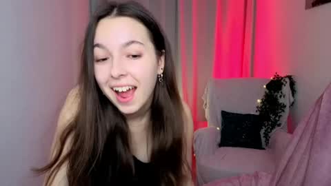 Bella online show from May 29, 2026, 5:27 am