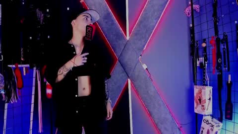 Snapshot of bellatrix_infernal_bdsm chatting on April 15, 2026, 10:43 pm bellatrix_infernal_bdsm online show from April 15, 2026, 10:43 pm