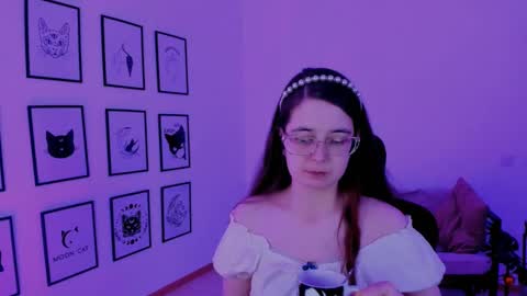 Bella. Ntmu online show from December 26, 2024, 4:47 pm