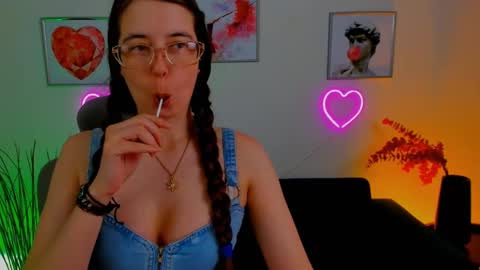 Bella. Ntmu online show from March 1, 2025, 12:17 am