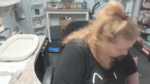 Bellavoca online show from November 22, 2025, 10:31 pm