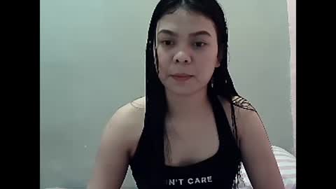 Belle online show from December 5, 2024, 6:43 am