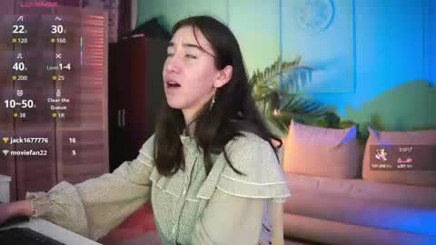 Bella online show from September 18, 2025, 4:09 pm