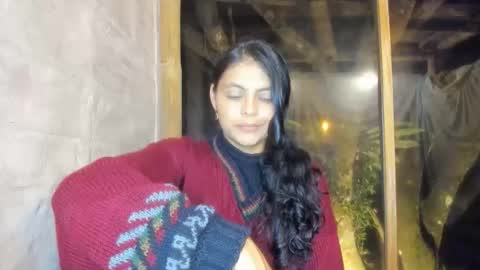 bellezacosmica online show from June 4, 2026, 1:44 am