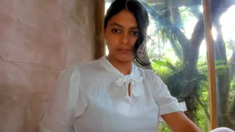 bellezacosmica online show from July 2, 2026, 3:40 pm