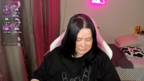 LinaBoo online show from March 23, 2026, 6:17 am