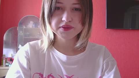 Snapshot of belovedmary chatting on April 27, 2026, 8:34 am belovedmary online show from April 27, 2026, 8:34 am
