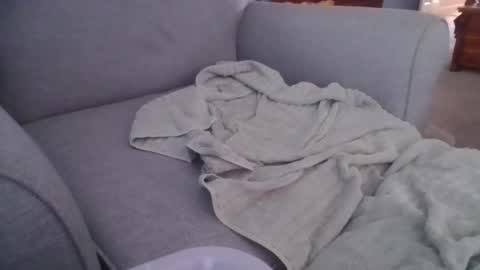 ben53dover online show from September 9, 2025, 1:43 pm