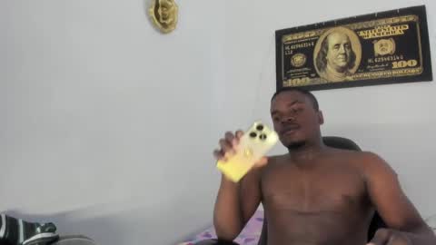 Snapshot of ben_castro chatting on April 22, 2026, 8:54 pm ben online show from April 22, 2026, 8:54 pm