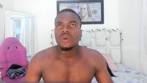Snapshot of ben_castro chatting on April 23, 2026, 8:33 pm ben online show from April 23, 2026, 8:33 pm