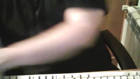 bender_35 online show from February 6, 2025, 5:40 pm