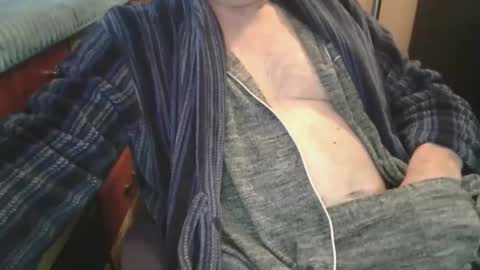 Snapshot of bendrinkin chatting on March 29, 2026, 11:32 am bendrinkin online show from March 29, 2026, 11:32 am