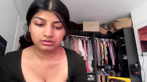 bengalibaddie7_x online show from June 9, 2026, 5:57 pm