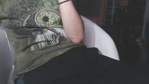 benijamin online show from April 19, 2026, 8:44 pm