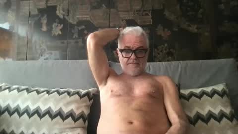 Hot Ben online show from October 11, 2025, 2:26 pm